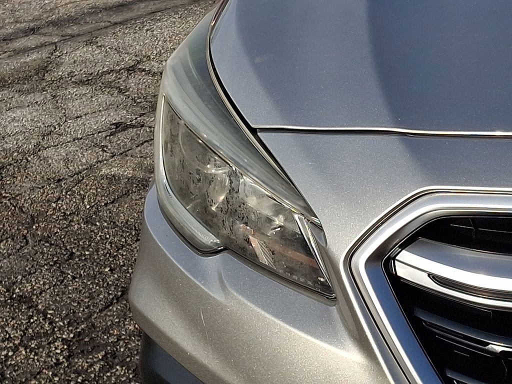 Used 2018 Subaru Outback 2.5i image 9
