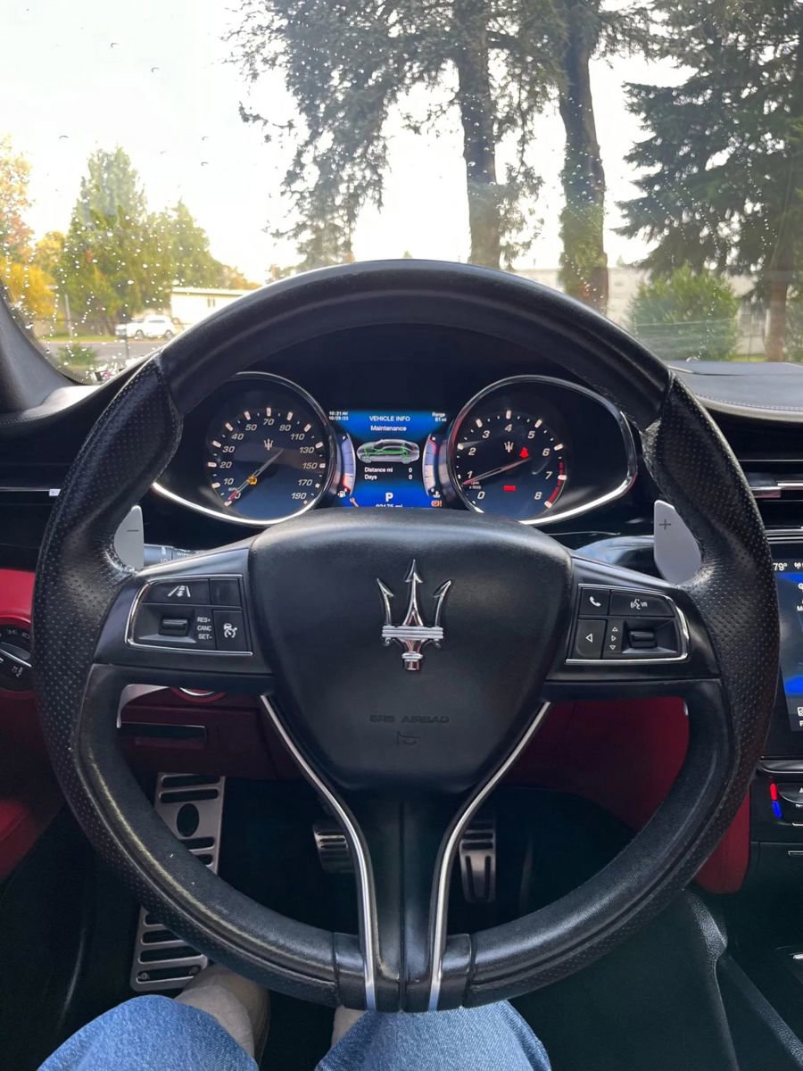 Used 2017 Maserati Quattroporte S GranSport image 16