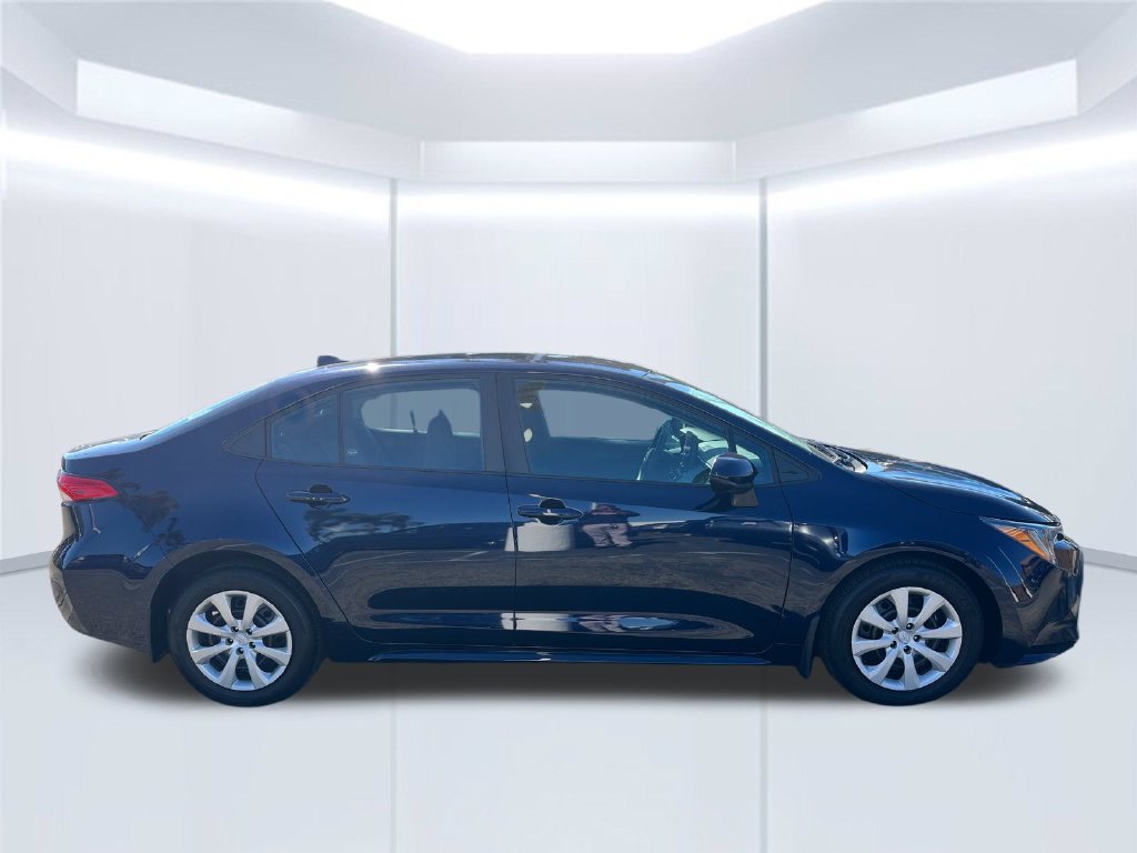 Used 2024 Toyota Corolla LE FWD image 6