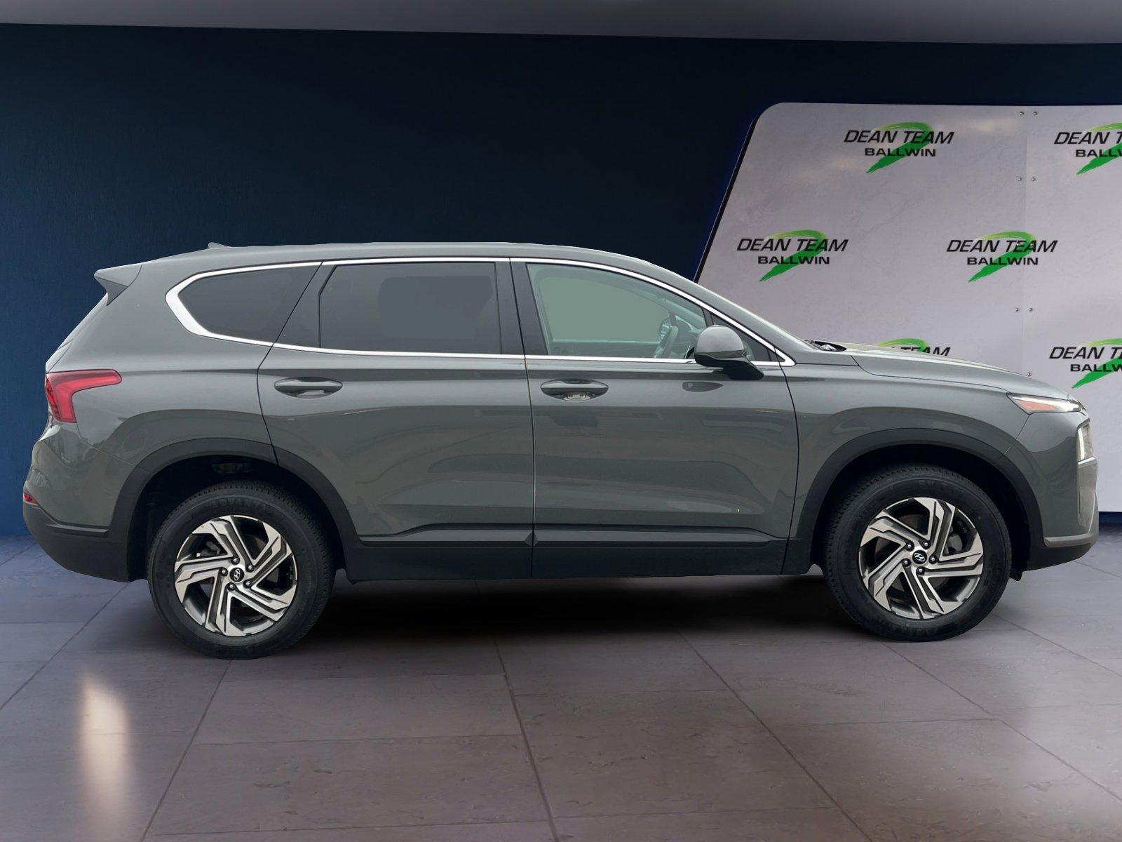 Used 2021 Hyundai Santa Fe SE w/ Cargo Package AWD/4WD image 10