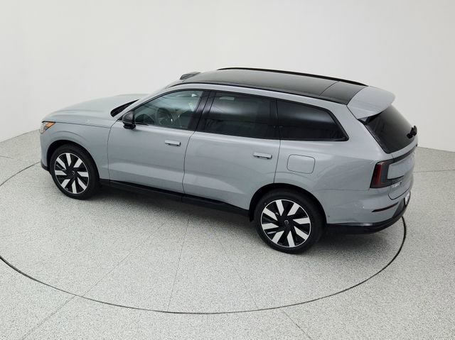 New 2025 Volvo EX90 Plus w/ Protection Package Premier image 16
