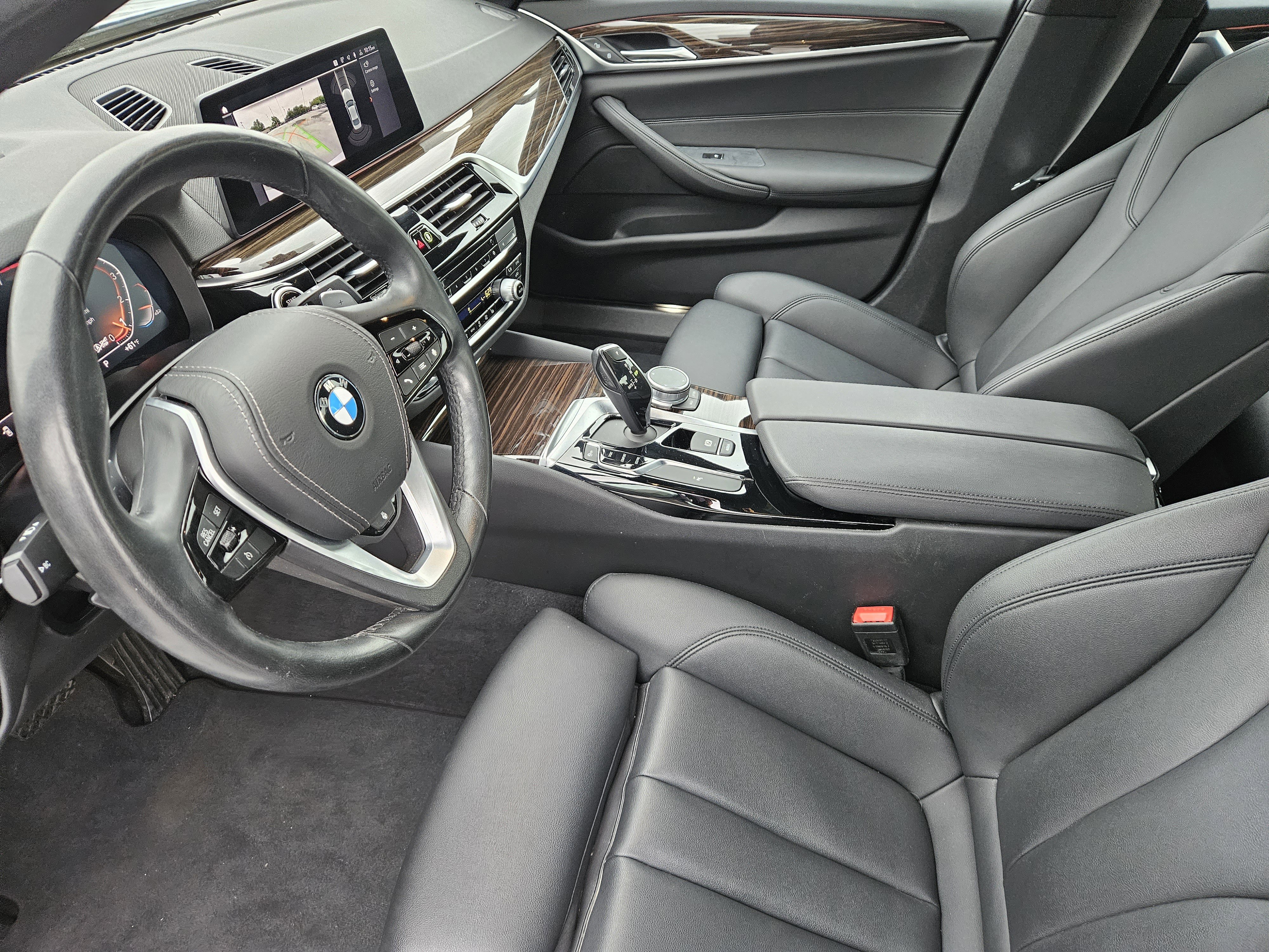 Used 2020 BMW 530i w/ Premium Package RWD image 14