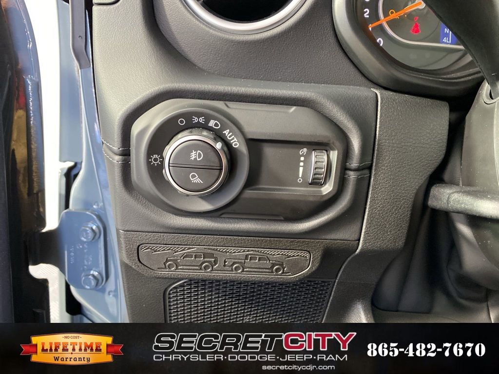 New 2026 Jeep Gladiator Sport AWD/4WD image 15