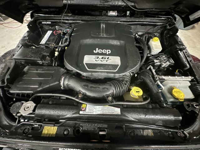 Used 2012 Jeep Wrangler Sahara w/ Connectivity Group image 19