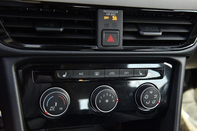 Used 2025 Volkswagen Taos S AWD/4WD image 14