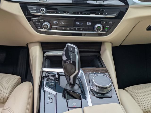Used 2021 BMW 530e RWD image 19