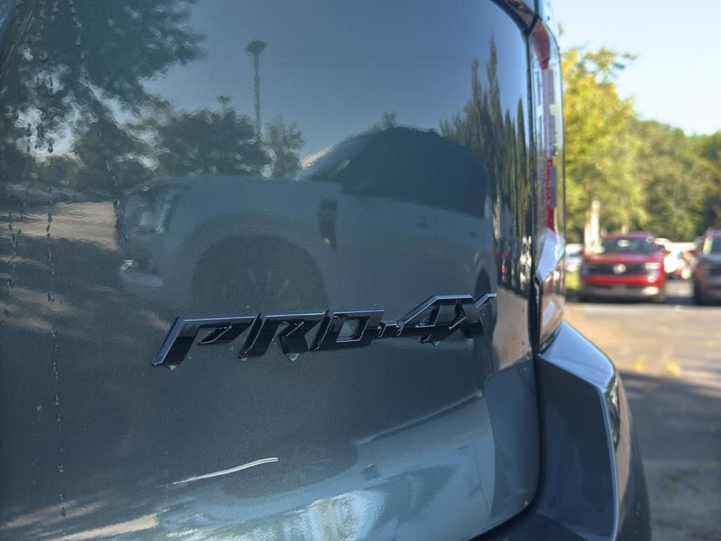 New 2025 Nissan Armada PRO-4X image 15