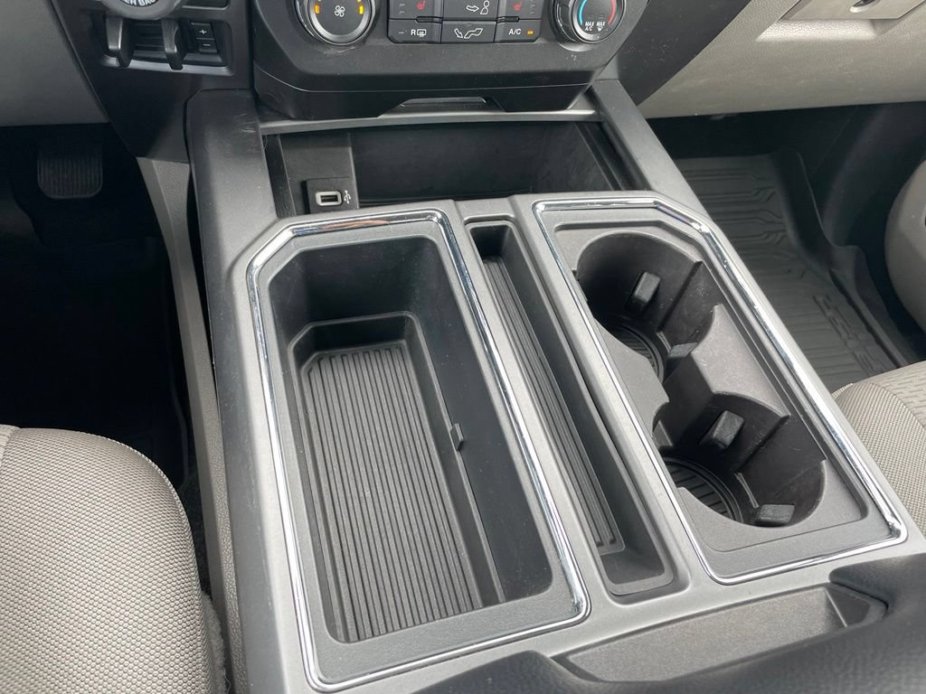 Used 2019 Ford F150 XLT w/ Equipment Group 302A Luxury AWD/4WD image 13