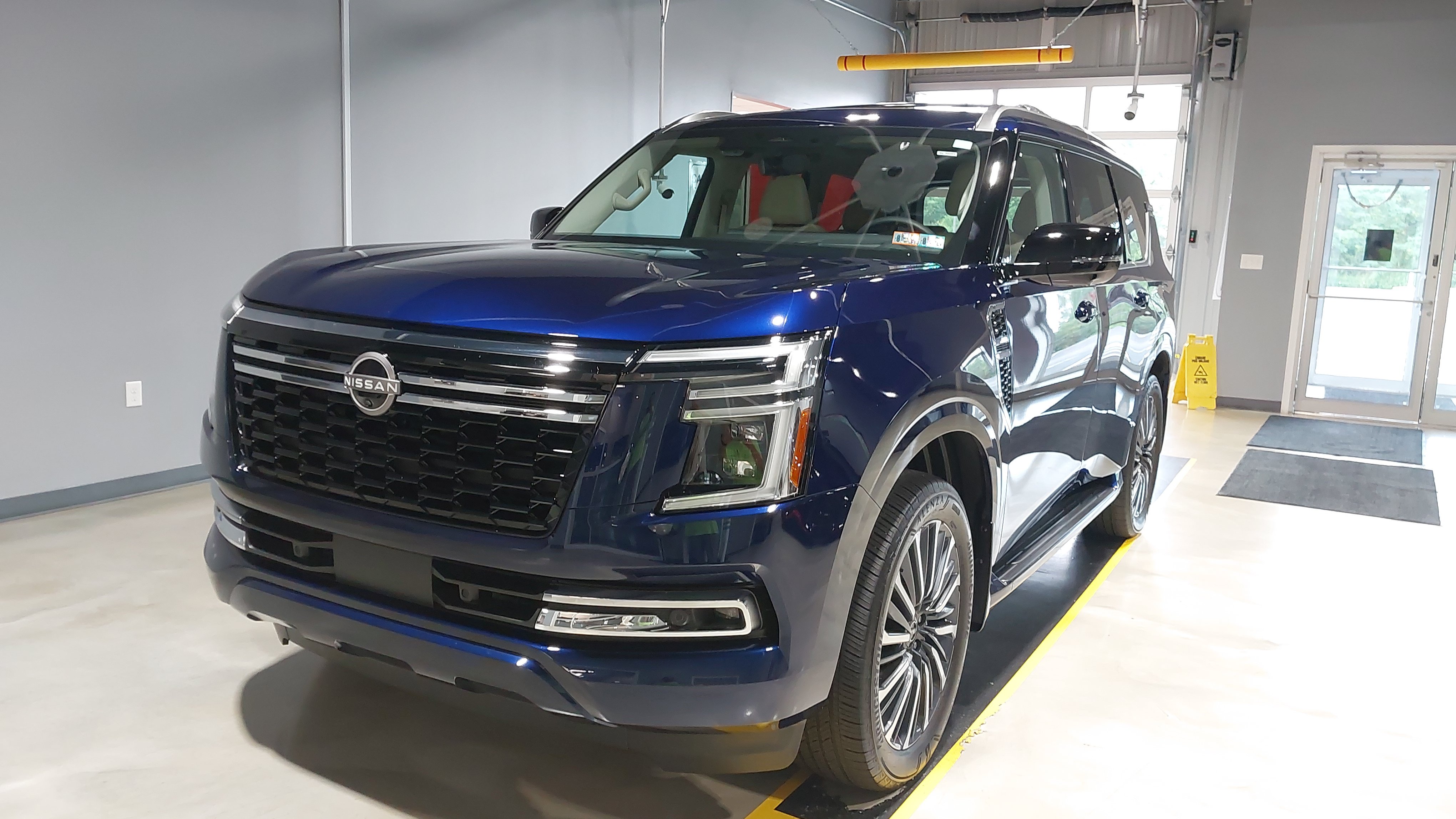 New 2025 Nissan Armada Platinum Reserve AWD/4WD image 18