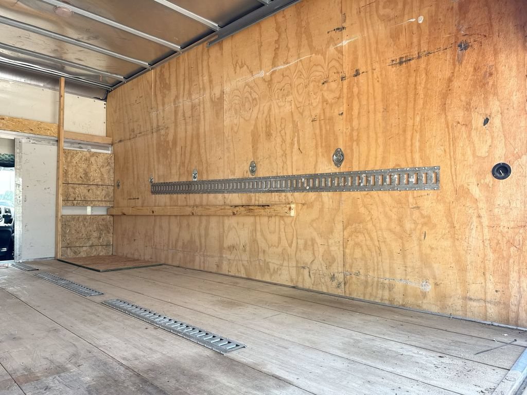 Used 2017 RAM ProMaster 3500 FWD image 10