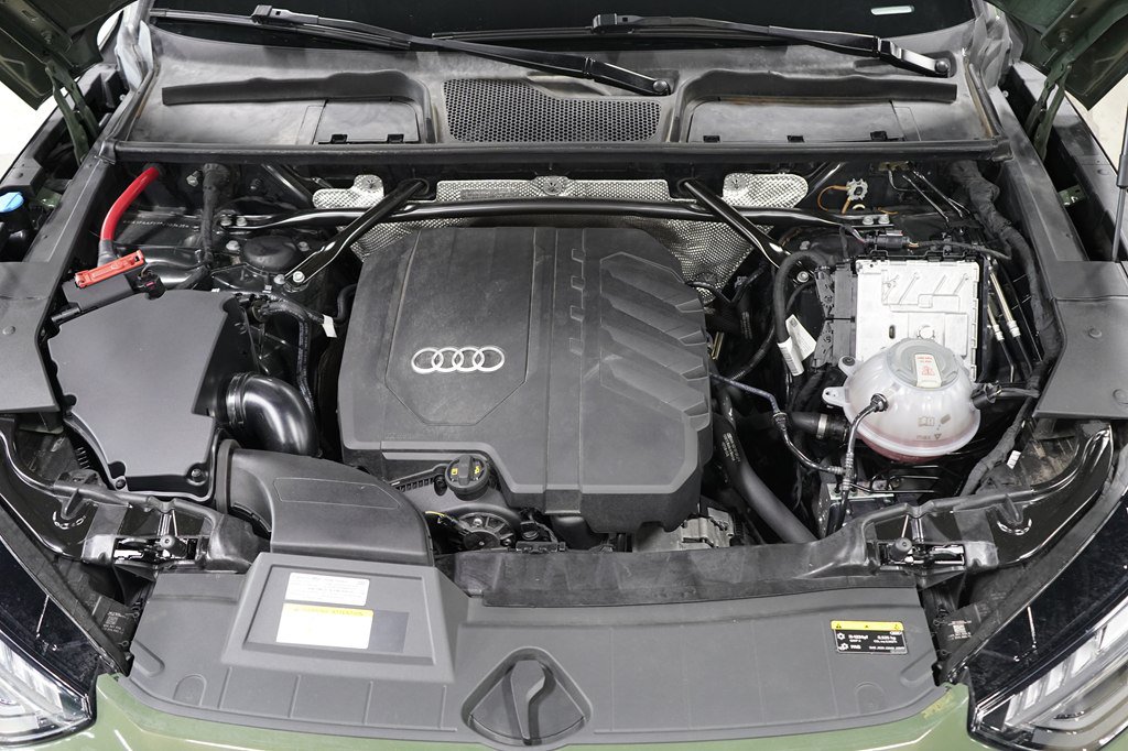 Used 2023 Audi Q5 2.0T Prestige w/ Prestige Package AWD/4WD image 36
