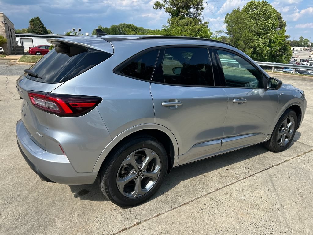 Used 2024 Ford Escape ST-Line AWD/4WD image 6