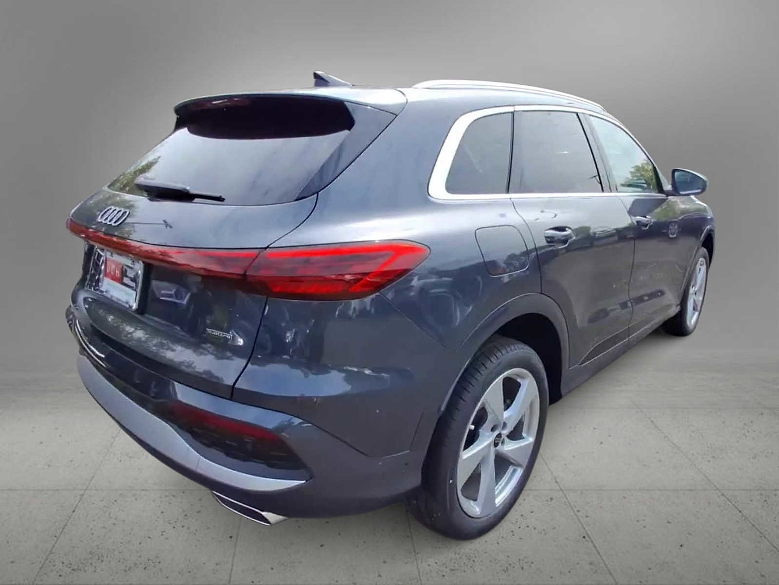 New 2025 Audi Q5 Premium Plus image 8