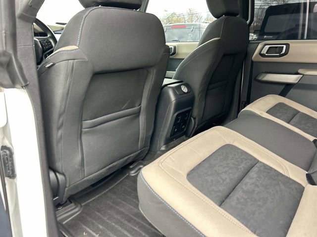 Used 2023 Ford Bronco Wildtrak image 15