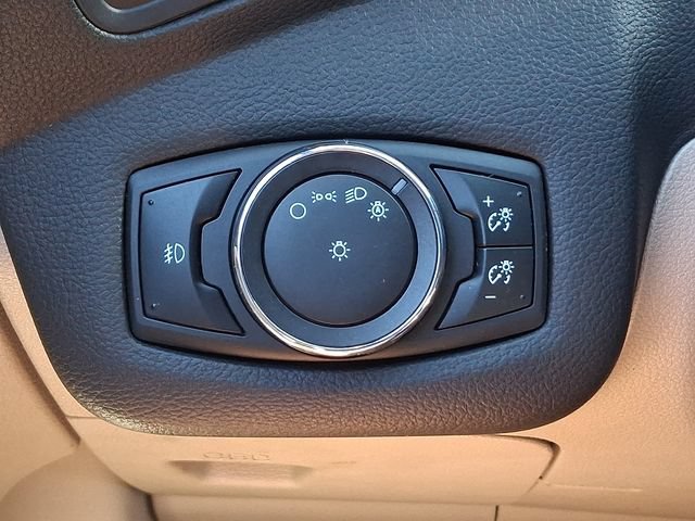 Used 2014 Ford Escape SE AWD/4WD image 29