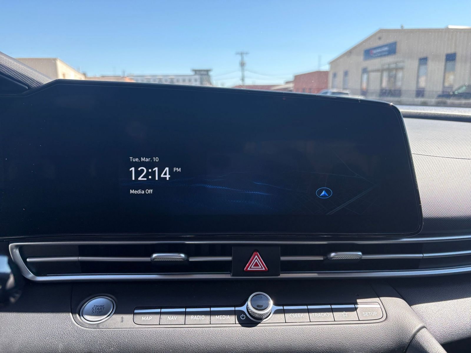 Used 2025 Hyundai Elantra SEL image 21