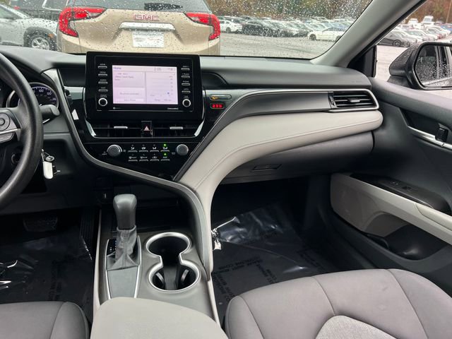 Used 2021 Toyota Camry LE image 14