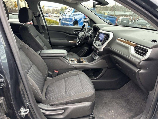 Used 2020 GMC Acadia SLE w/ Driver Convenience Package image 9