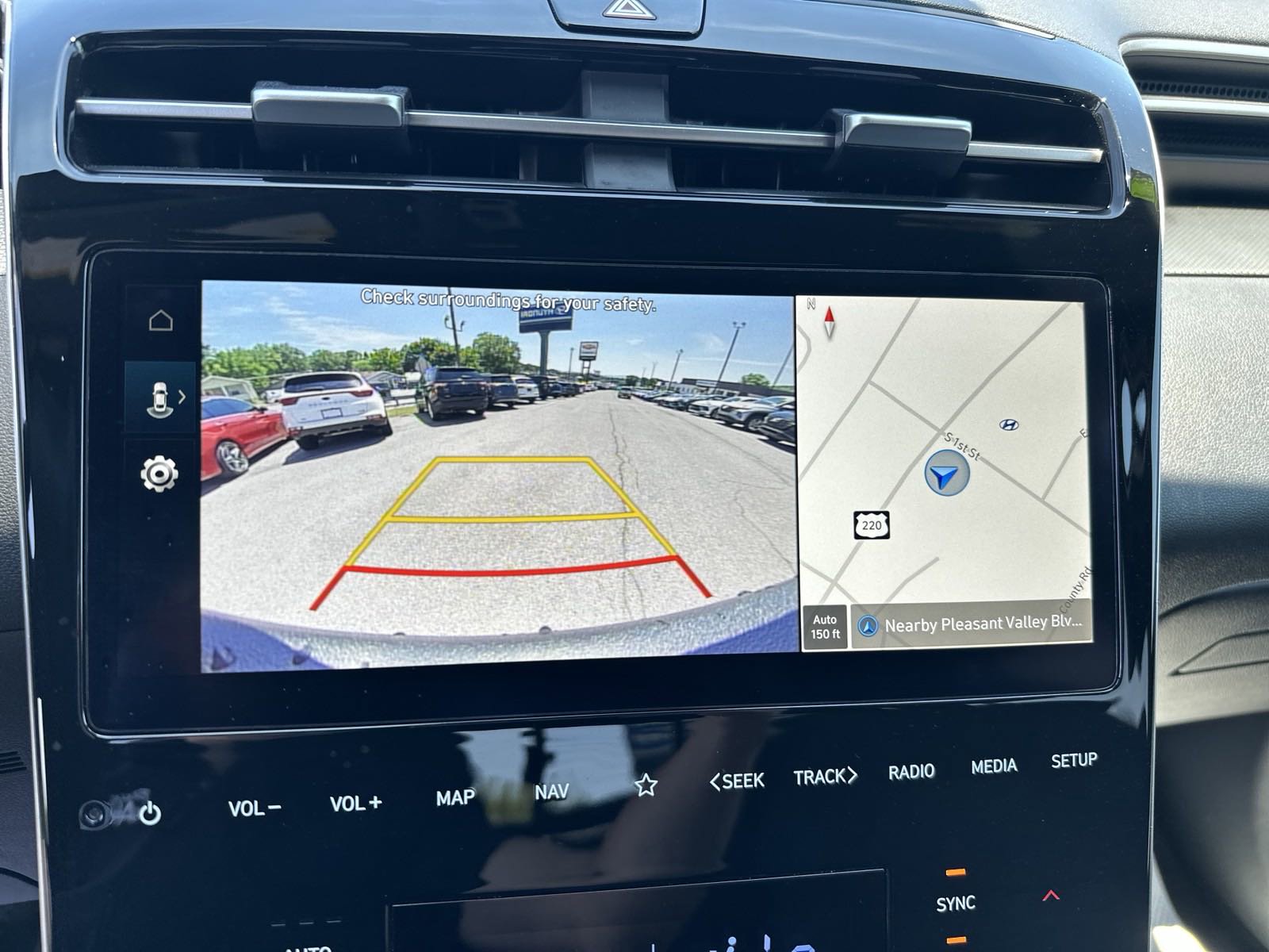 Used 2024 Hyundai Santa Cruz SEL w/ Activity Package image 24