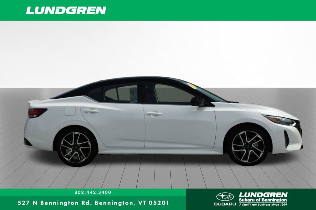 Used 2024 Nissan Sentra SR image 2