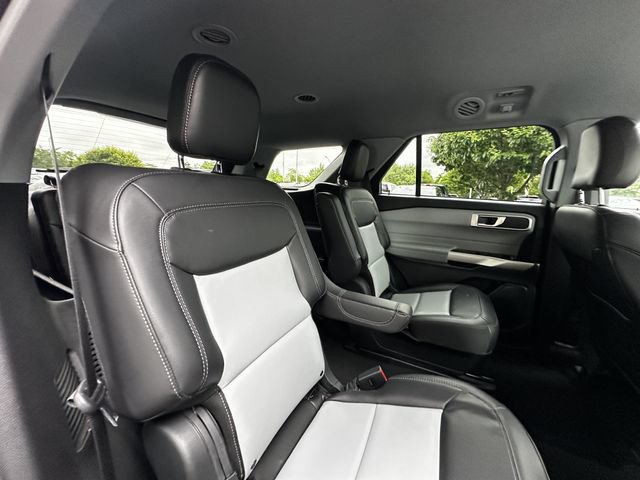 Certified 2023 Ford Explorer XLT w/ Equipment Group 202A AWD/4WD image 37