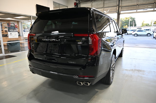 New 2026 GMC Yukon XL Denali Ultimate AWD/4WD image 5
