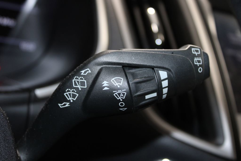 Used 2019 Ford Edge SEL w/ Equipment Group 201A FWD image 24