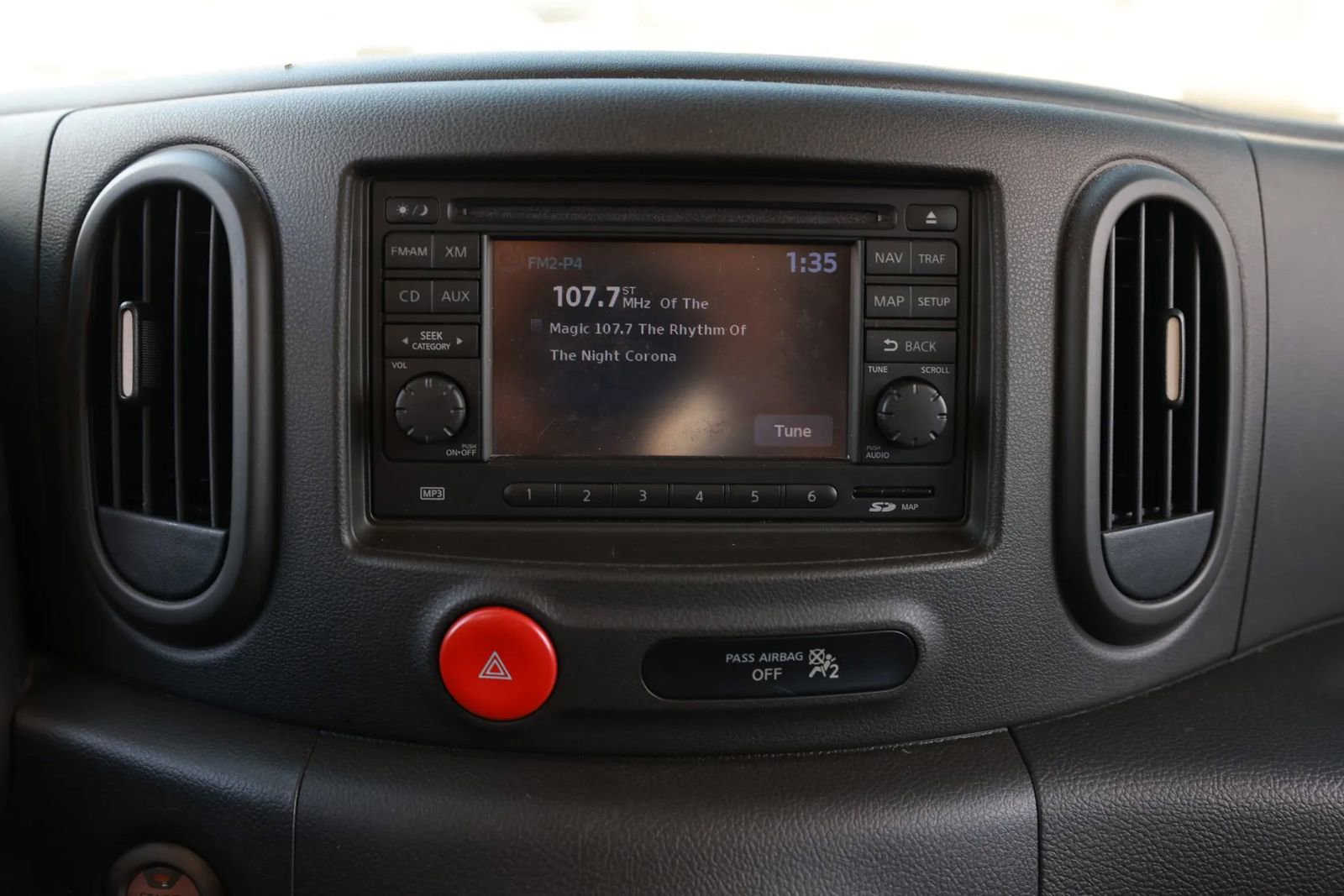 Used 2013 Nissan Cube 1.8 SL w/ SL Preferred Pkg FWD image 34