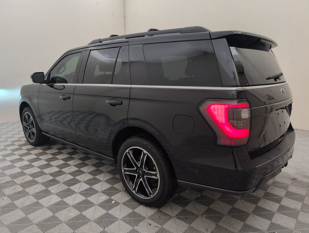 Used 2019 Ford Expedition Limited w/ Equipment Group 303A AWD/4WD image 7