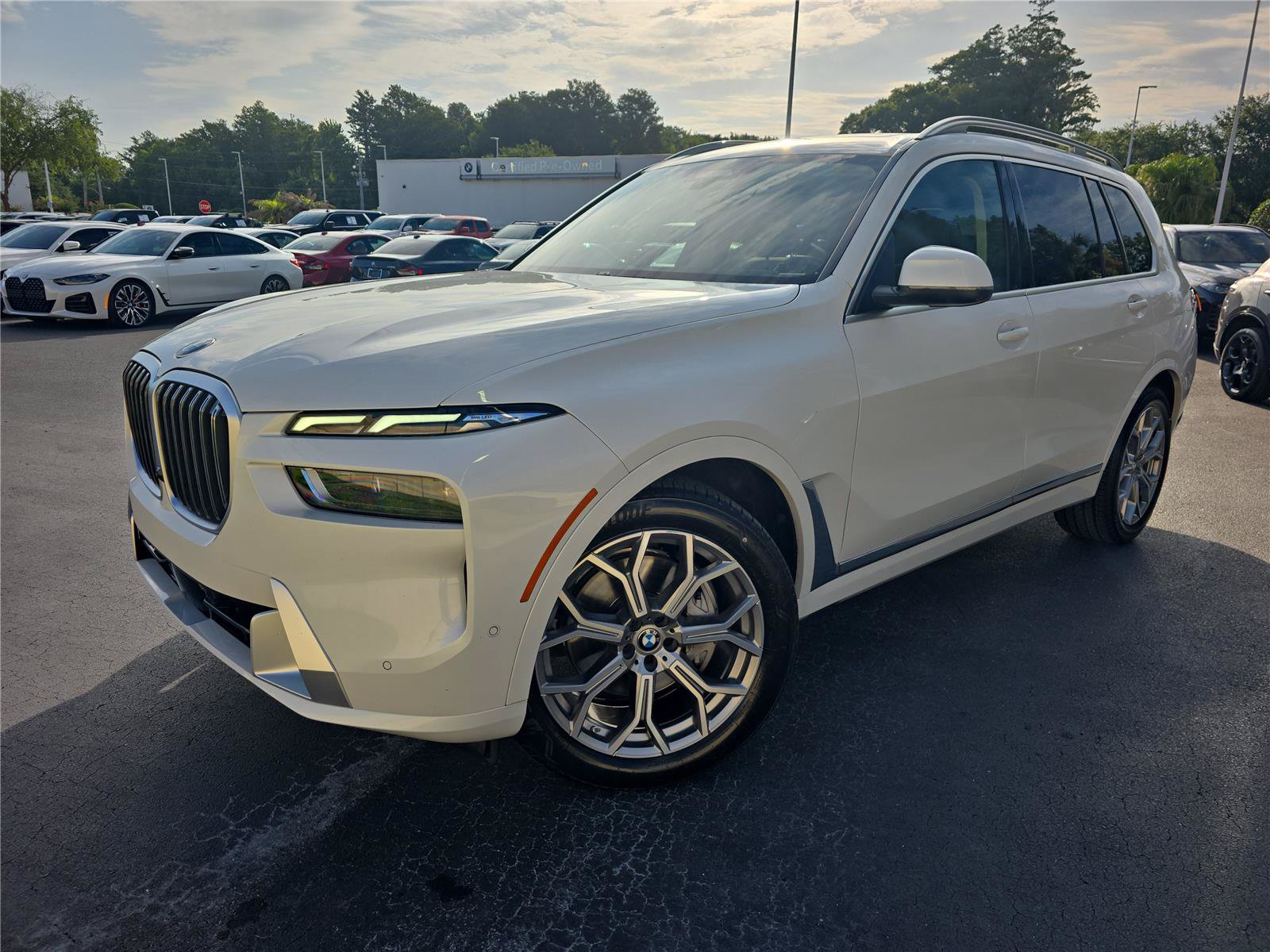 Certified 2024 BMW X7 xDrive40i AWD/4WD image 28