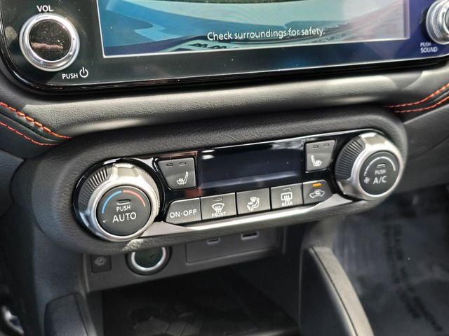 New 2025 Nissan Versa SR FWD image 26