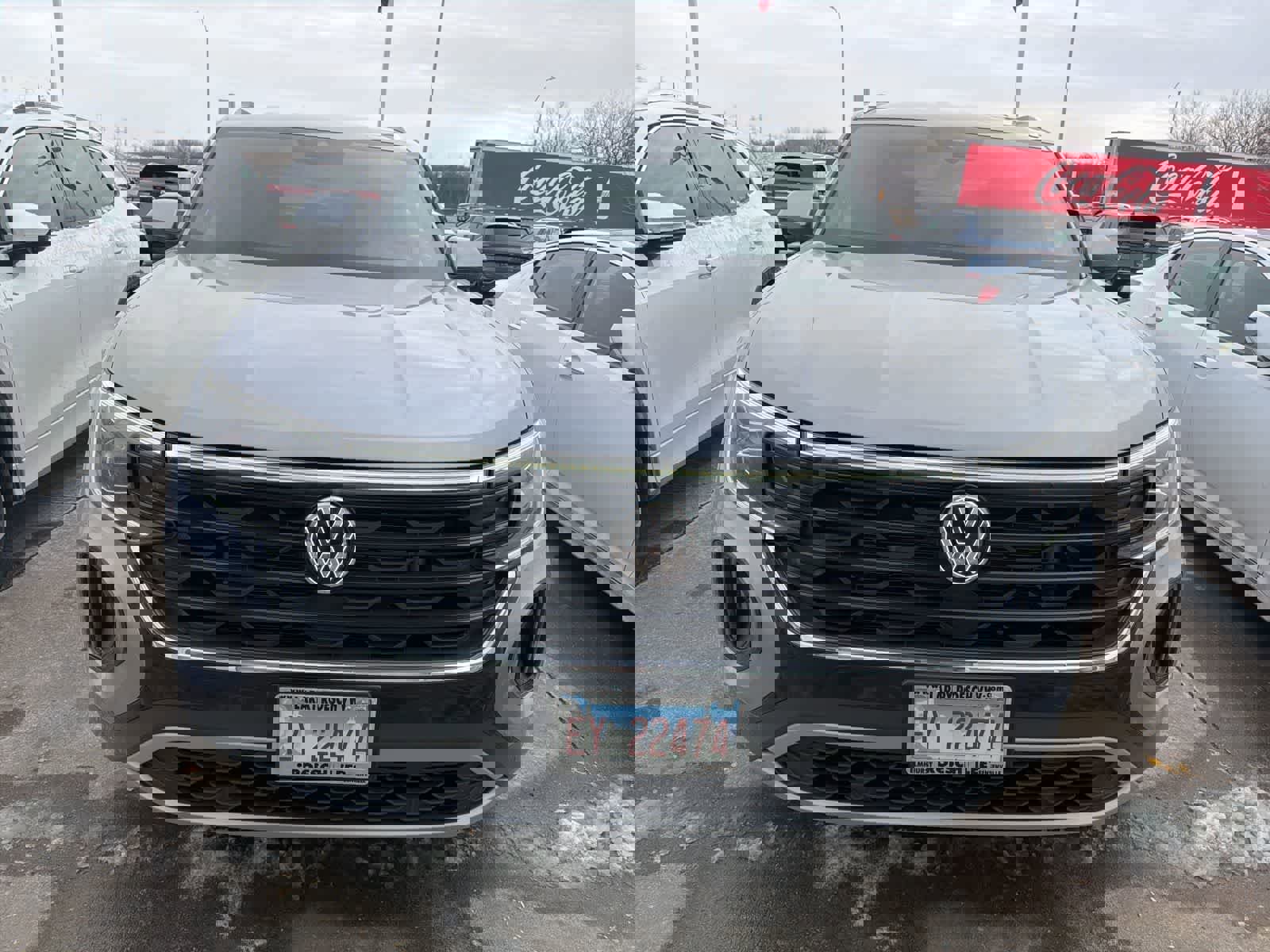 Used 2025 Volkswagen Atlas Cross Sport SE w/ Black Wheel Package image 2