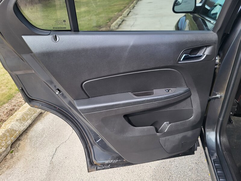 Used 2012 Chevrolet Equinox LTZ FWD image 26