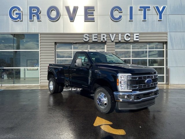 New 2026 Ford F350 4x4 Regular Cab DRW Super Duty image 1