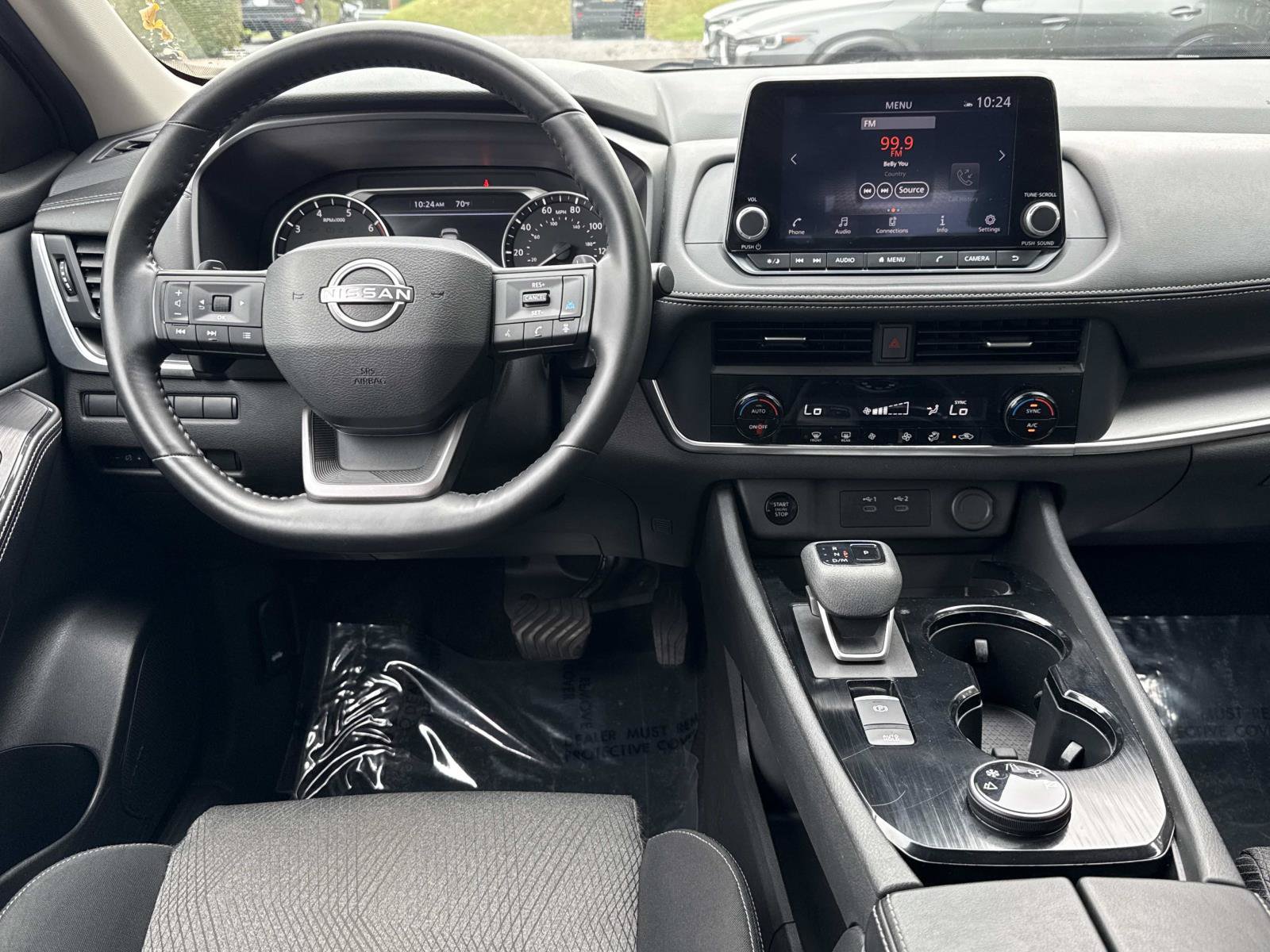 Used 2025 Nissan Rogue SV AWD/4WD image 8