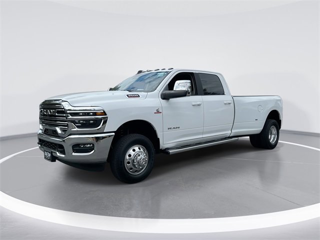 New 2026 RAM 3500 Laramie w/ Max Tow Package