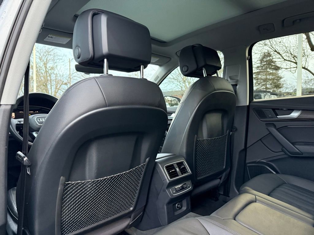 Used 2018 Audi Q5 2.0T Premium Plus w/ Premium Plus Package image 18