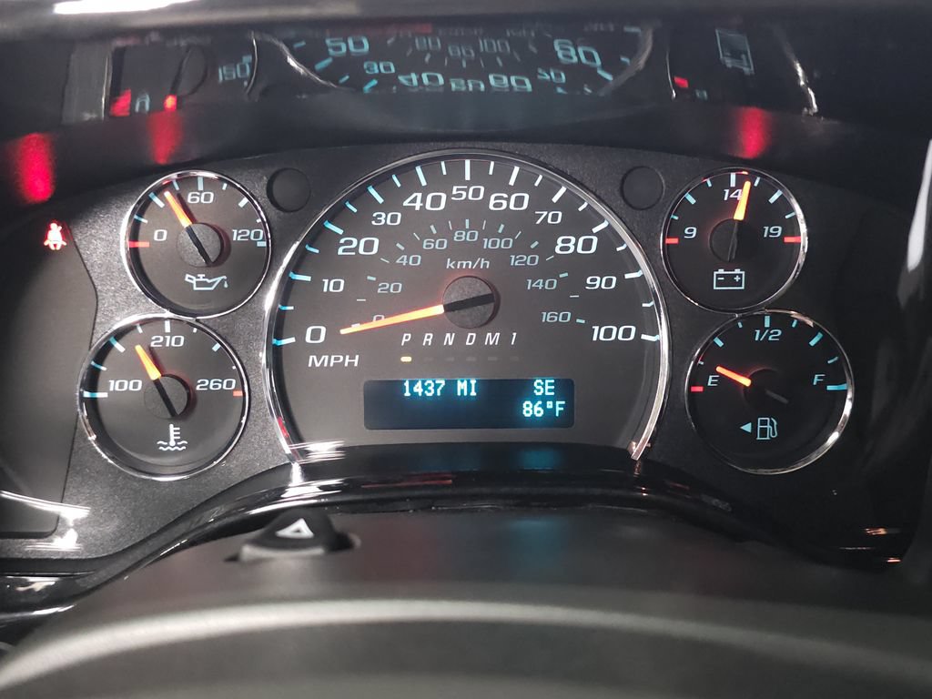 Used 2026 Chevrolet Express 2500 Extended w/ Driver Convenience Package RWD image 13