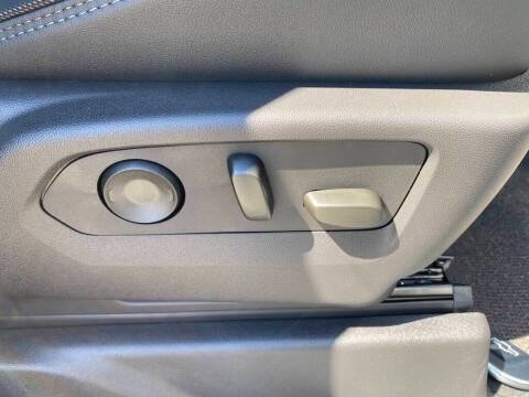 New 2025 Chevrolet Silverado 1500 High Country w/ Technology Package image 19