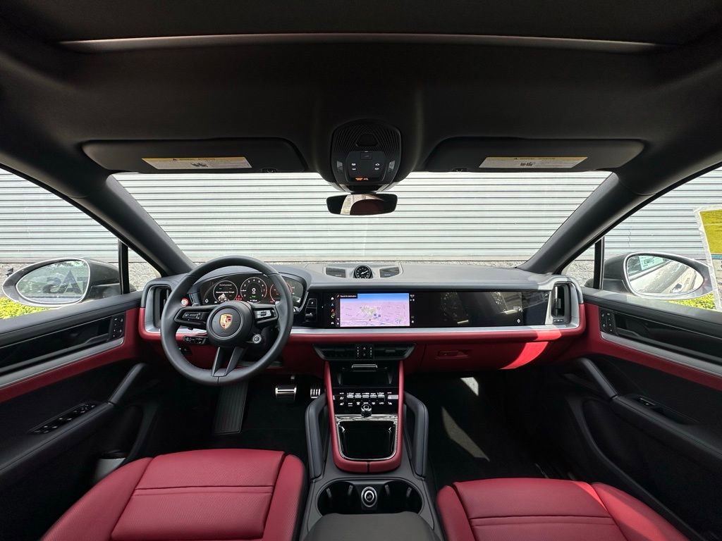 Used 2026 Porsche Cayenne S image 40