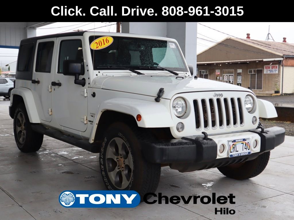 Used 2016 Jeep Wrangler Unlimited Sahara w/ Connectivity Group image 7