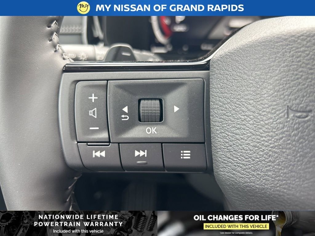 New 2026 Nissan Pathfinder Platinum image 15