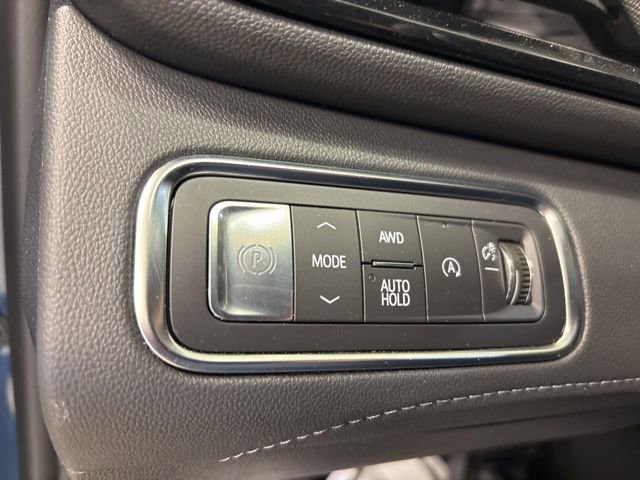 Used 2025 Buick Enclave Preferred image 32