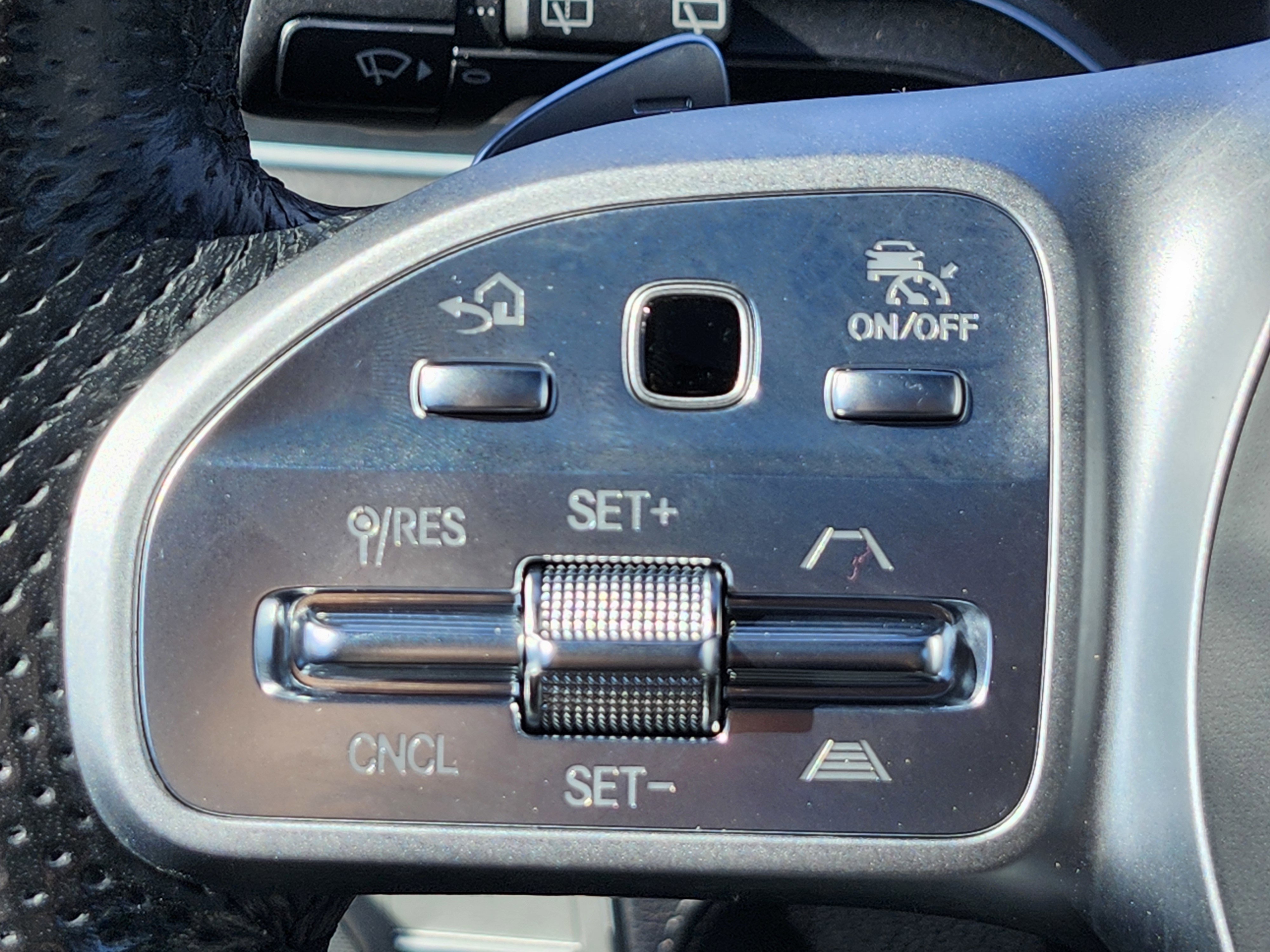 Used 2020 Mercedes-Benz GLS 580 4MATIC image 42