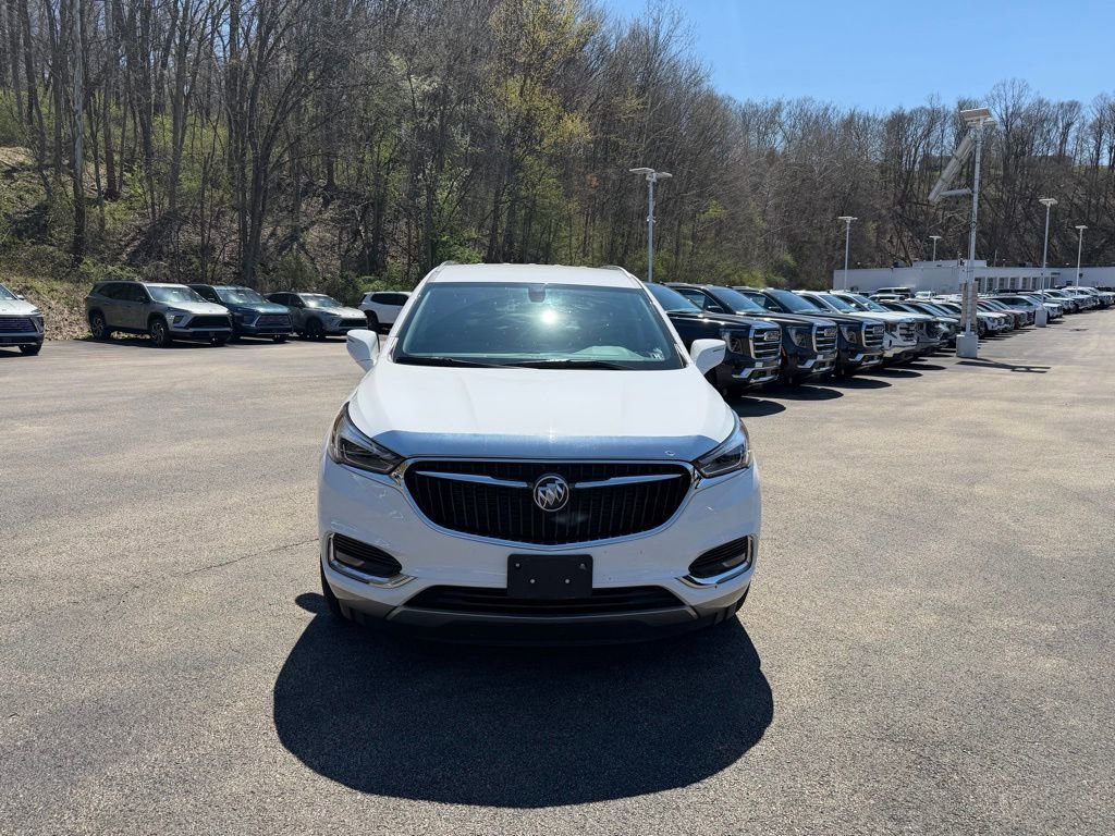 Used 2021 Buick Enclave Essence image 8