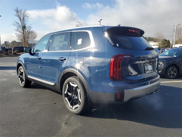 New 2025 Kia Telluride S image 6
