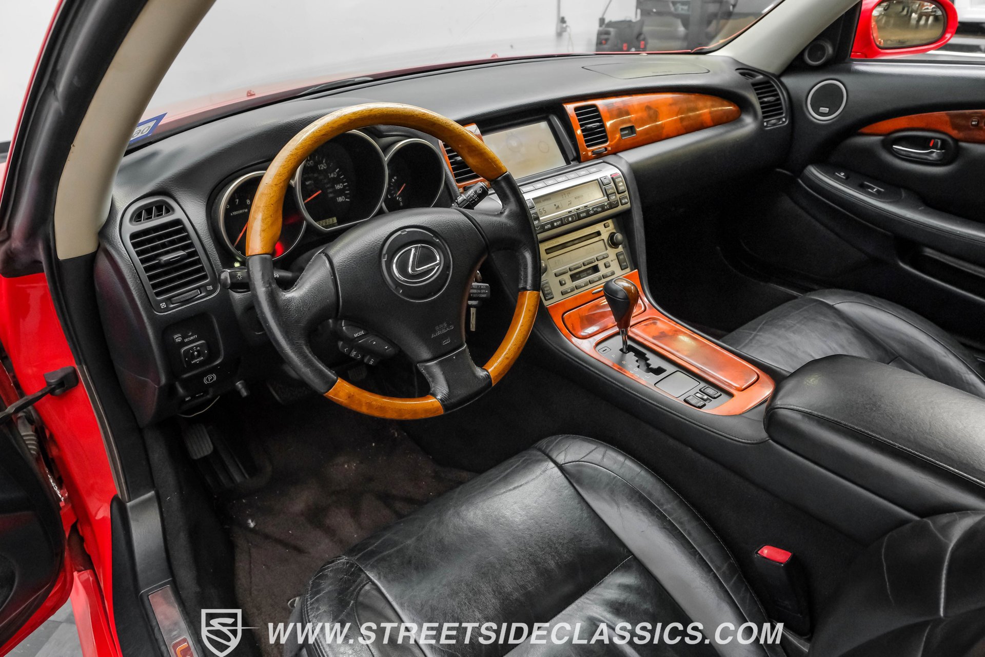 Used 2002 Lexus SC 430 Convertible image 4