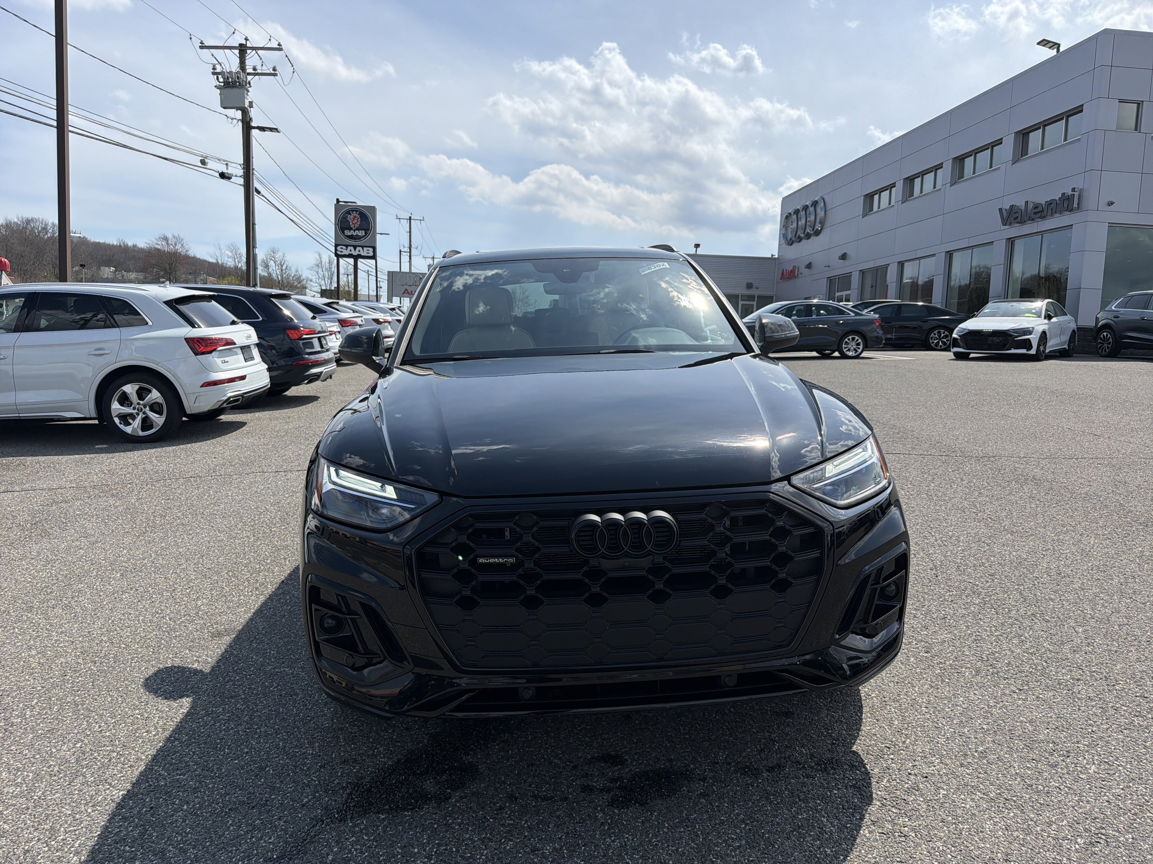 Certified 2024 Audi Q5 e Premium Plus AWD/4WD image 2