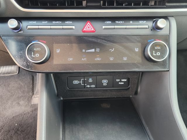 Used 2025 Hyundai Sonata SEL FWD image 18