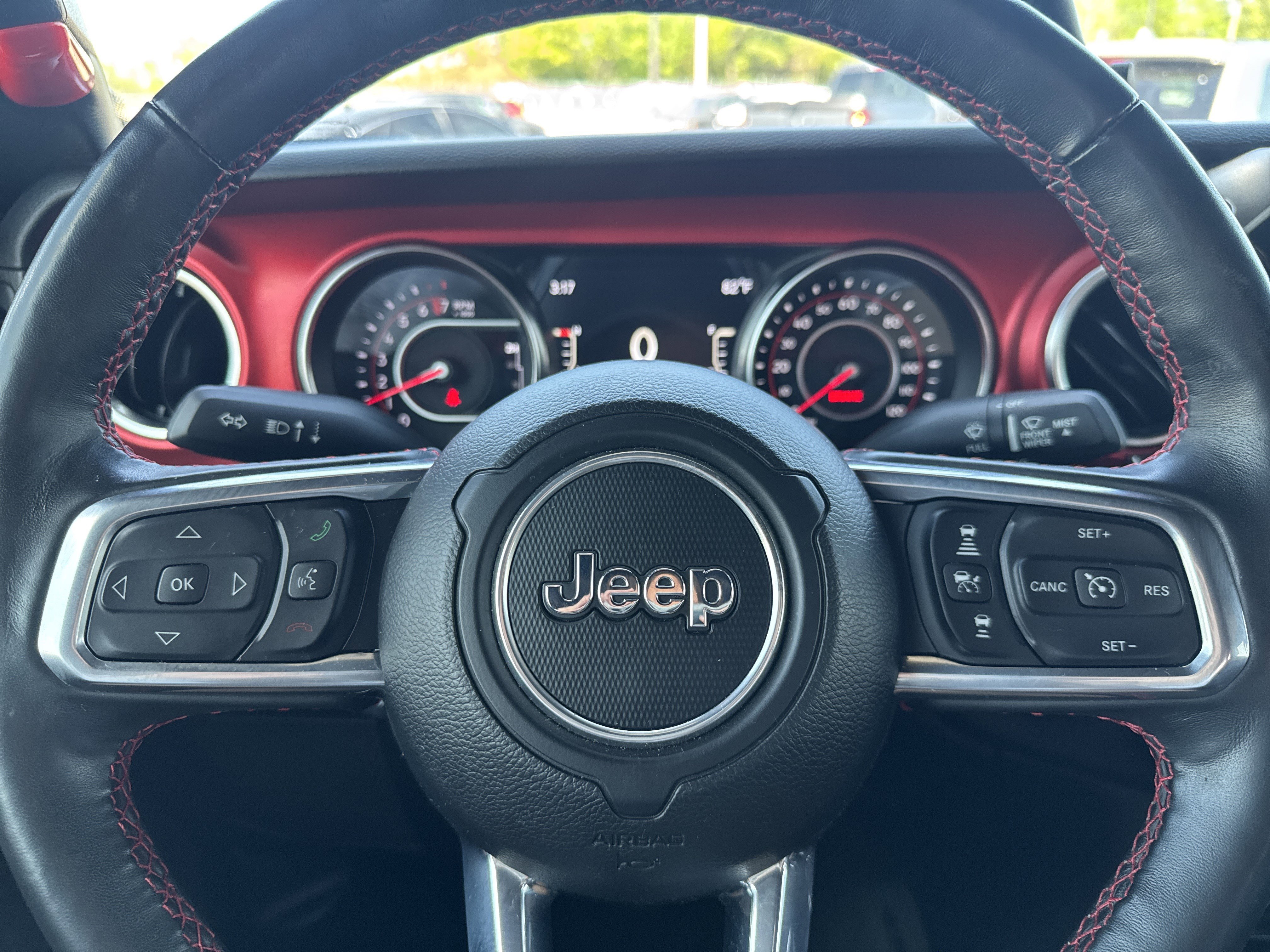 Used 2022 Jeep Wrangler Unlimited Rubicon w/ Safety Group image 10